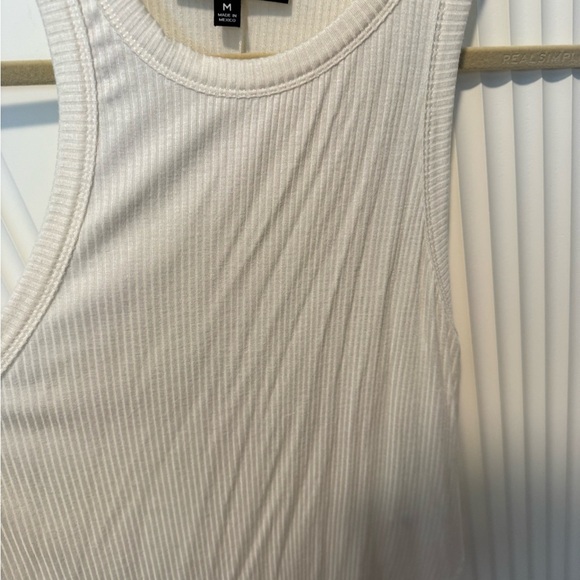 Lulu's Cream Cut Out Relaxed Tank Top NWOT - Picture 6 of 6